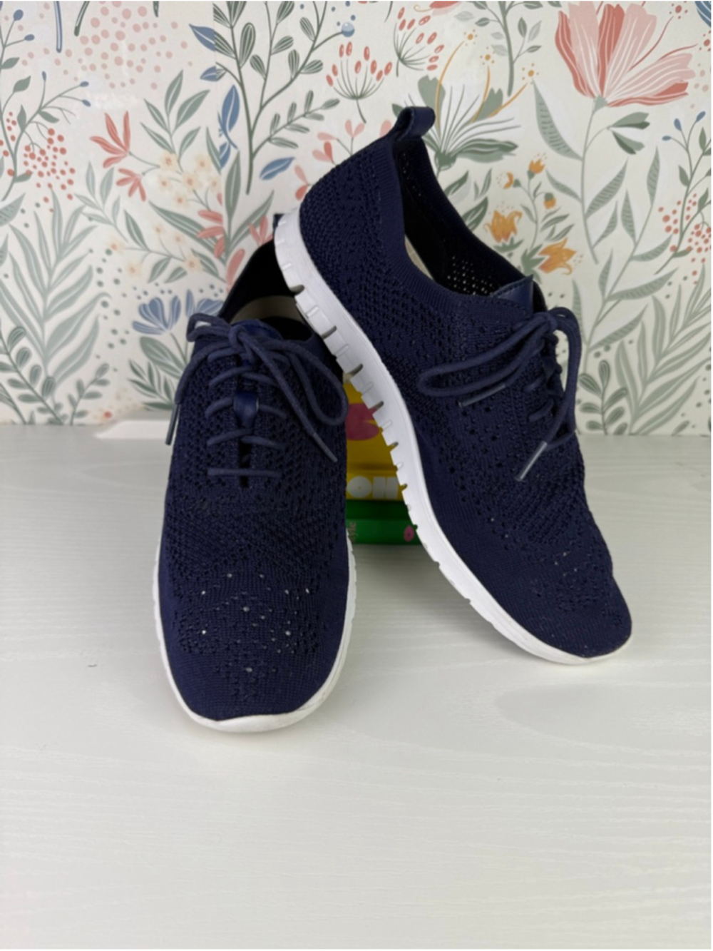 Cole Haan Zerogrand Stitchlite Knit Sneakers Women 9.5B Navy Comfort